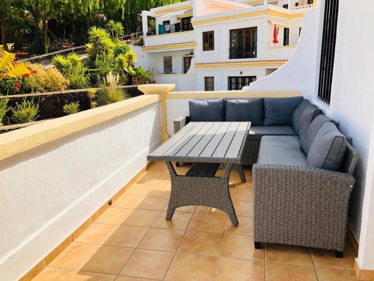 Deluxe Windsor Park Apartment Адехе Екстериор снимка