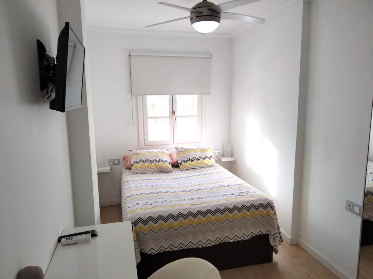 Deluxe Windsor Park Apartment Адехе Екстериор снимка